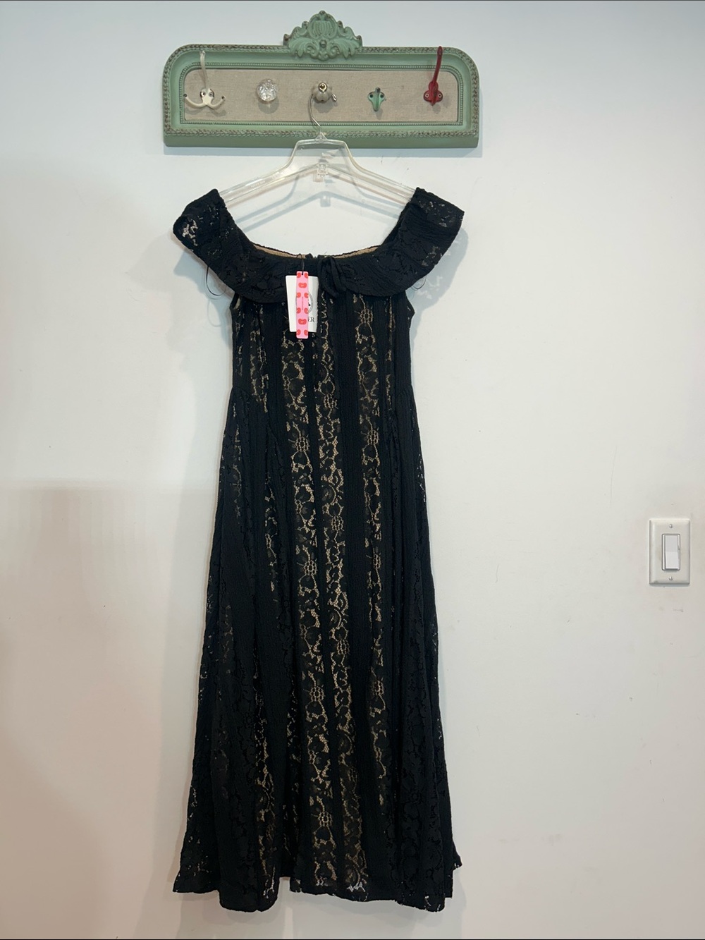 Cider Women’s Black stretch Lace Sculptural Off-Shoulder midi Dress large us 8